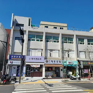  Guest house Core Livingtel Gangnam South Korea